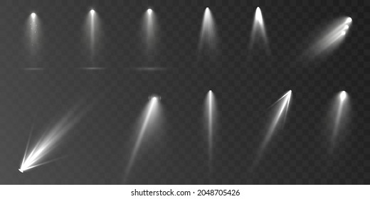 Los focos se aíslan sobre un fondo transparente. Efecto luminoso vectorial con rayos dorados y bengalas de lente.	