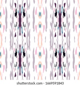 Lugares, Ikat. Cielo, Batik. Patrón sin inconvenientes. Superficie geométrica. Pintado De Mano.  Tela tradicional de marrón rojo antigua.  Geometría orgánica Arte Shibori.