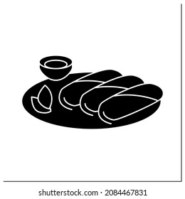 La primavera repite el icono de glifo. Papel de arroz envuelto carne asiática frita o bocadillos rellenos con salsa picante. Popular comida callejera china. Cartel plano rellenado. Ilustración vectorial de silueta aislada