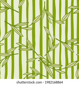 Die Frühlingssaison ist ein nahtloses Muster mit zufallsbedingtem Blattdruck. Gestreifter Hintergrund. Perfekt für Stoffdesign, Stoffdruck, Umhüllung, Cover. Vektorgrafik.