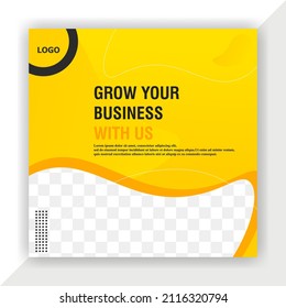 Plantilla de banner cuadrado. Color de fondo negro y amarillo con forma de rayas. Adecuado para publicaciones en medios sociales y publicidad en internet. Ilustración vectorial con colegio fotográfico