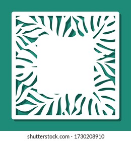 Marco fotográfico cuadrado con un patrón de hojas tropicales. Objeto blanco sobre un fondo verde. Plantilla para corte láser, grabado de metal, tallado de madera, contrachapado, cartón, corte de papel. Ilustración vectorial.