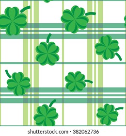 St Patric day pattern. Green clover leafs seamless vector pattern. 