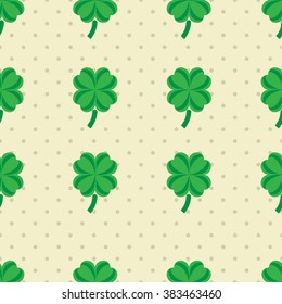 St Patric day pattern. Green clover leafs seamless vector pattern. 