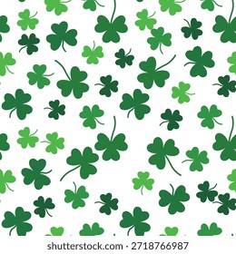 Patrón de trébol sin fisuras del día de San Patricio. Textura de fondo de trébol verde Vector con hojas dispersas para envolver papel o diseño de tela.
