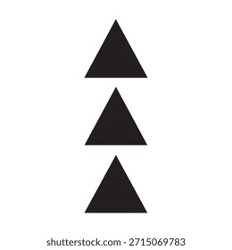 Ícone De Triângulos Pretos Triplos Empilhados. Tendência Ascendente, Hierarquia e Símbolo de Andamento.
