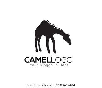 Stand camel logo art
