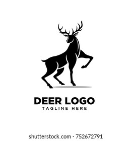 Stand Deer Logo Stock Vector (Royalty Free) 756739492 | Shutterstock