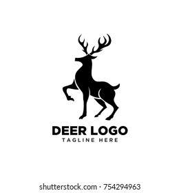 Stand Deer Logo Stock Vector (Royalty Free) 756739492 | Shutterstock