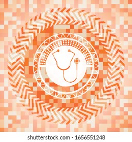 Stethoskop-Symbol auf orangefarbenem Fliesenhintergrund. Quadratisches geometrisches Mosaik nahtloses Muster mit Emblem im Inneren.