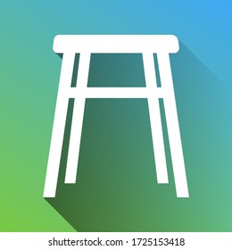 Signo de icono de herramienta. Icono blanco con sombra ilimitada gris sobre fondo verde a azul. Ilustración.