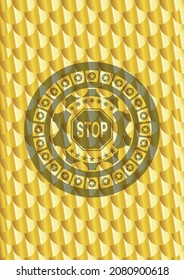 icono de detención dentro de la placa dorada o emblema. Patrón de escalas. Ilustración vectorial. Detallado. 
