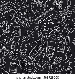 St.Patrick 's Day . Seamless pattern of the traditional holiday symbols.