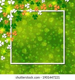 Fondo vectorial borroso verde del Día de San Patricio con hojas de trébol y marco blanco