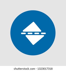  Straighten icon. Editable  Straighten icon for web or mobile.