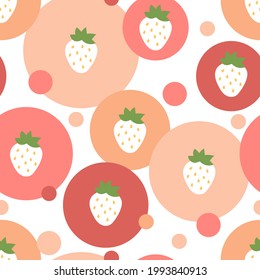 Strawberry seamless pattern. White strawberries in pink and red circles.