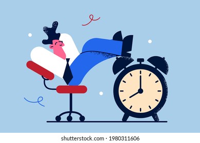 Stress free time management konzept. Happy Young Business-Mann Cartoon-Charakter im Büro entspannen mit einem riesigen Wecker in der Nähe Vektorgrafik 