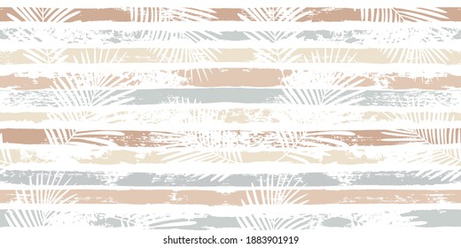 Patrón de rayas, hojas de palma tropical sin costura vectorial de fondo pastel. Planta exótica en rayas beige. Huella veraniega de selva. Hojas de palmera en líneas de pintura. trazos de pincel