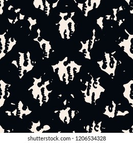 Stripe texture pattern. Black white japanese watercolor seamless print. Organic shibori vector tie dye background. Japan rustic batik fabric. Traditional modern abstract tile. Psychedelic folk design.