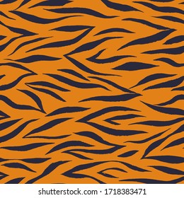 Striped pattern. Сurved lines with rough texture. Simple seamless ornament. Animal zebra tiger print.