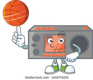 un fuerte personaje de un transceptor de radio con un baloncesto