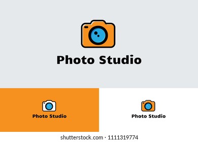 Studio Logo Illustration 1
