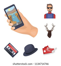 Style Hipster cartoon icons in set collection for design. Hipster Attributes and accessories vector symbol stock web illustration.