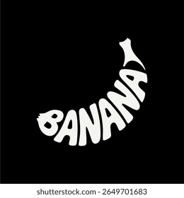 Uma forma estilizada de banana branca sobre um fundo preto, formada pela palavra "BANANA" num desenho curvo.