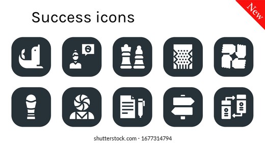 conjunto de iconos de éxito. 10 iconos de éxito completados.  Iconos modernos sencillos, como: Sello, Amigo, Ajedrez, Máquina Tragamonedas, Equipo, Trofeo, Psicología, Contrato, Señales, Transferencia