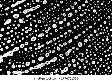 Textura de maleza. Espuma líquida de jabón blanco sobre fondo negro. Resumen de la niebla de agua en el baño. Shampoo de burbujas. Concepto de lavado y limpieza en la vista superior.
