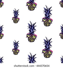 Summer beach vector seamless pattern with blue pineapple sunglasses. Sunny bright ocean beach elements for vacation in american style. Hand draw vector illustration.