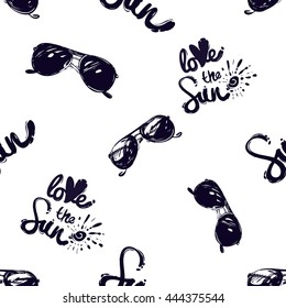 Summer beach vector seamless pattern with sun lettering, love the sun logo, black aviator sunglasses. Sunny bright ocean beach elements for vacation in american style. Hand draw vector illustration.