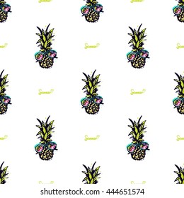 Summer beach vector seamless pattern with pineapple in sunglasses and summer inscription. Sunny bright ocean beach elements for vacation in american style. Hand draw vector illustration.