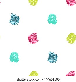 Summer beach vector seamless pattern with pink palm branch, palm branch, palm leaf, green palm leaf. Sunny bright ocean beach elements for vacation in american style. Hand draw vector illustration.