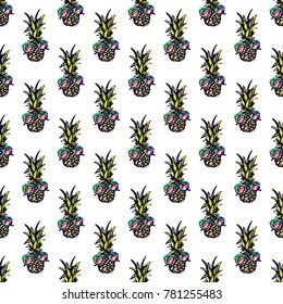 Summer beach vector seamless pattern with pineapple in sunglasses. Bright endless background with summertime holidays symbols. Hand draw illustration.