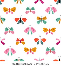 Patrón de mariposa de verano. Lindo insecto volador infantil repiten el fondo, diseño textil colorido. Mariposas dibujadas a mano simple para los niños, tela, textil, tarjeta, envoltura Ilustración vectorial