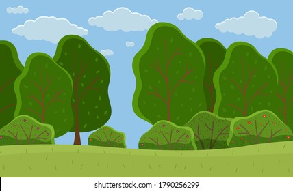 Bosque de verano, árboles grandes con forma de follaje redondo, paisaje con pradera verde, arbustos y cielo azul nublado. Árboles verdes brillantes con corona exuberante, tronco grueso marrón y ramas en un paisaje natural