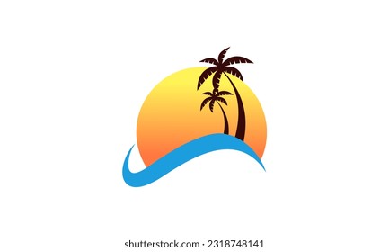 logotipo de verano con palmeras, sol y playa
