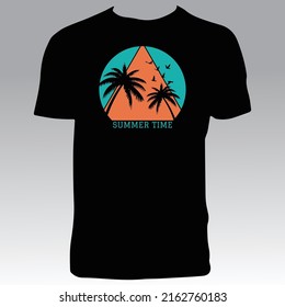 Summer Lover Vintage T Shirt Design. 