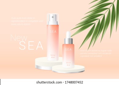 Plantilla de anuncios de spray y botellas de suero de naranja de verano. Peach gradiente cosméticos spray y esencia en podios redondos y hojas de palmera tropicales verdes realistas. Estilo 3d realista. Ilustración vectorial.