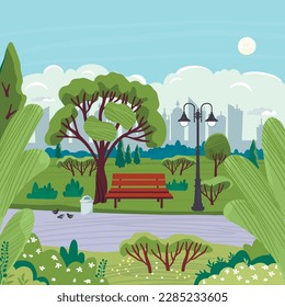 Parque de verano con banco. Paisaje con una metrópolis en el horizonte. Árboles verdes y matorrales floridos, una papelera, una linterna, pájaros, nubes y el sol.Dibujo de dibujos de tipo plano con dibujos vectores.
