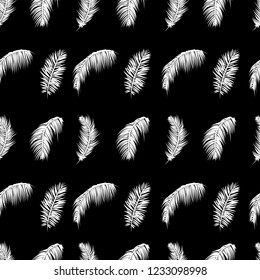 Summer patterns with palm leaves of different shapes on the background.