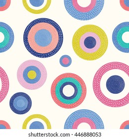 Summer polka dot. Vintage vector seamless pattern.
