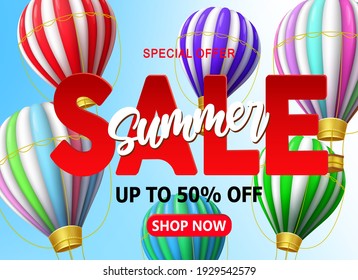 Fondo del cartel vectorial de venta de verano. Venta de verano 50% de texto con globo de aire caliente 3d y diseño de cielo azul para publicidad de descuento de vacaciones de temporada. Ilustración del vector