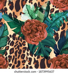 Patrón veraniego sin costuras con hojas de palma tropicales y aves silvestres, loro, tocan. Huella de moda de la jungla. Fondo animal salvaje. Ilustración del vector