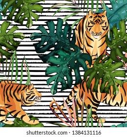 Summer seamless pattern. Tropical print with tiger and palm leaves. Vector illustration. Watercolor style 