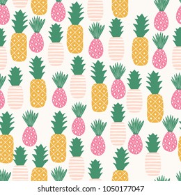 Summer seamless pineapple pattern