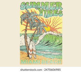 Sommer-Slogan-T-Shirt. In: Surf Club Design. Strandwellen-Kunstwerk. Surfbrett. Sommer abstrakte Kunst. Sonnenschein-Paradies-Grafik-Design. Tropische Inselkunst für Mode und andere. In: Ocean Wave Art.