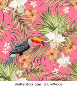Summer tropical vector pattern with birds and palm leaves. Seamless botanical background. Tropic wallpaper. Parrot summer print.