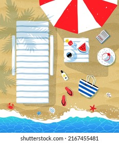 Ilustración vectorial de verano de lecho de sol, parasol y accesorios de playa en el fondo de arena de la playa con surf en el mar.